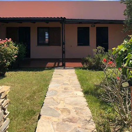 Casa Le Tonnare 6 Feriehus