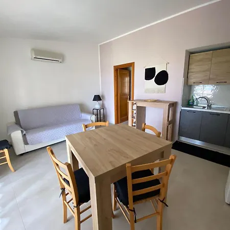 Hébergement de vacances Casa Le Tonnare 6 *