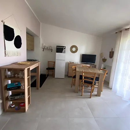 Casa Le Tonnare 6 *