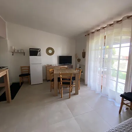 Casa Le Tonnare 6 Feriehus